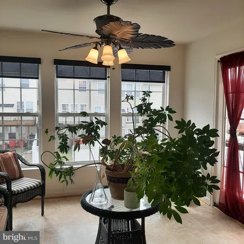 $2,025 | 1247 Mare Street, Ranson, WV 25438