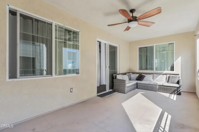 $689,000 | 2820 Wagon Wheel Road, Unit 302, Oxnard, CA 93036