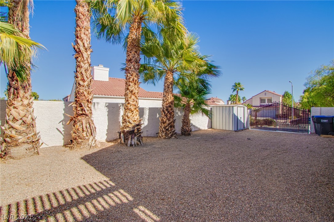 39 Bayridge Road Henderson, NV 89074 - Photo 33 of 43 Gallery Image 33