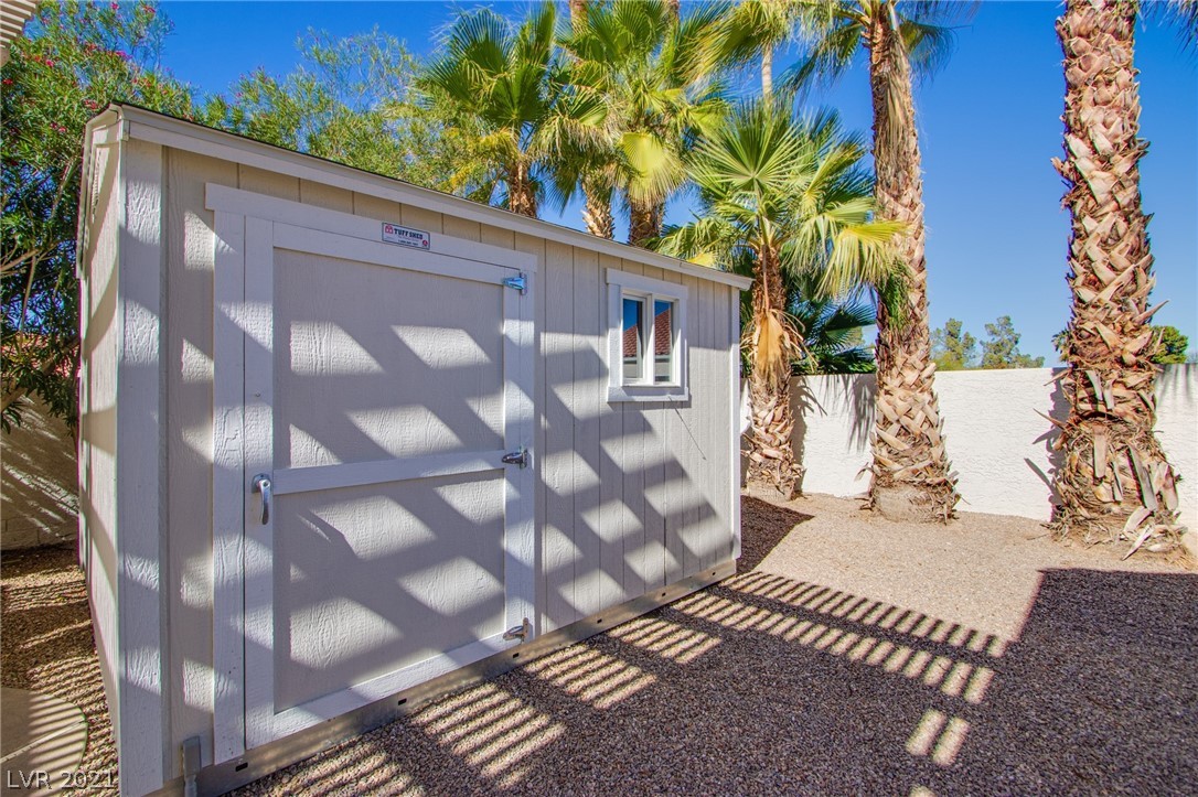 39 Bayridge Road Henderson, NV 89074 - Photo 34 of 43 Gallery Image 34