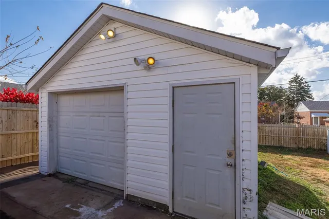 $205,000 | 4328 Koeln Avenue, St. Louis, MO 63116