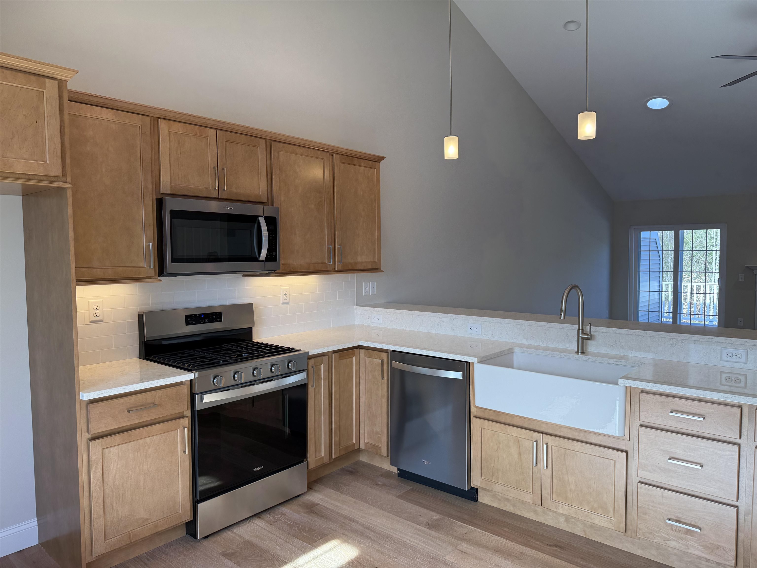 1 B Connor Court, Unit 1B Epping, NH 03042 - Photo 4 of 23