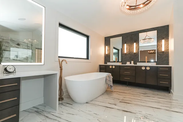 $2,149,900 | 15-w601 South Grant Street, Burr Ridge, IL 60527