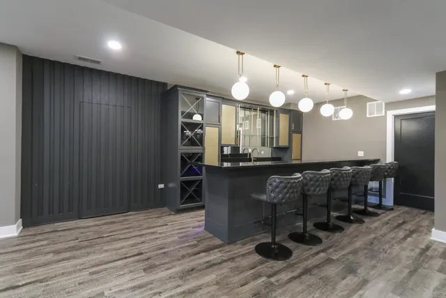 $2,149,900 | 15-w601 South Grant Street, Burr Ridge, IL 60527