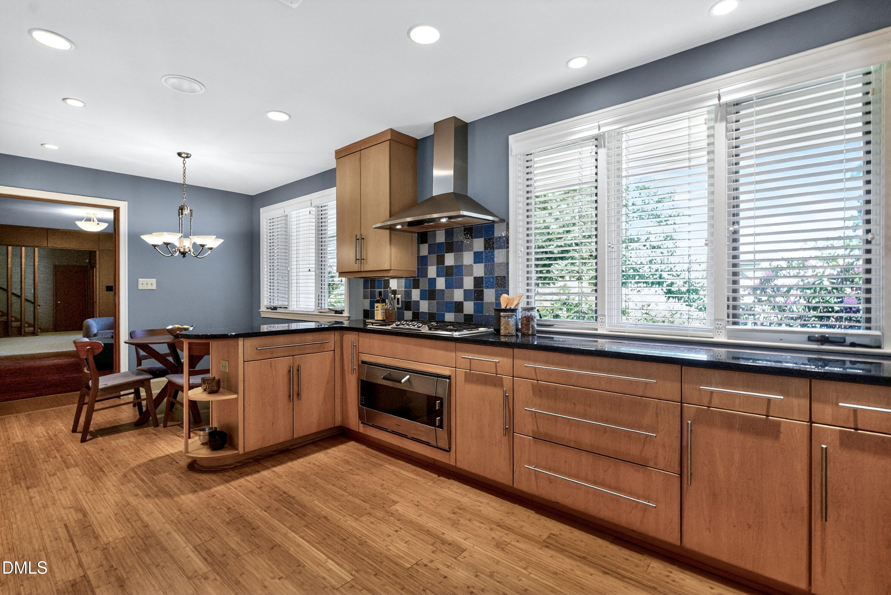 901 Westwood Drive Raleigh, NC 27607 - Photo 17 of 45 virtual-tour-156782-photo-17769784725240