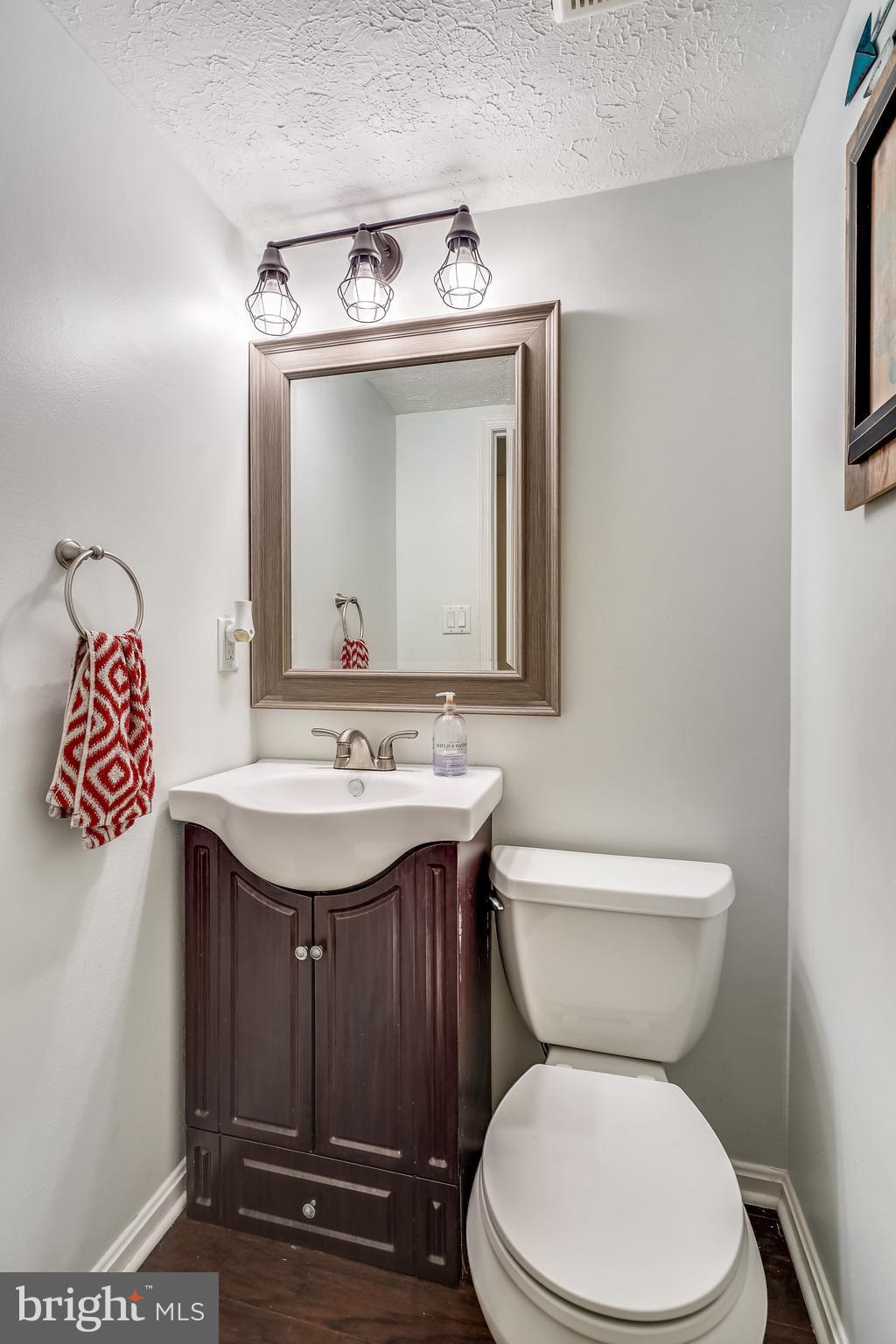 435 Broadwater Road Arnold, MD 21012 - Photo 16 of 34 Gallery Image 16