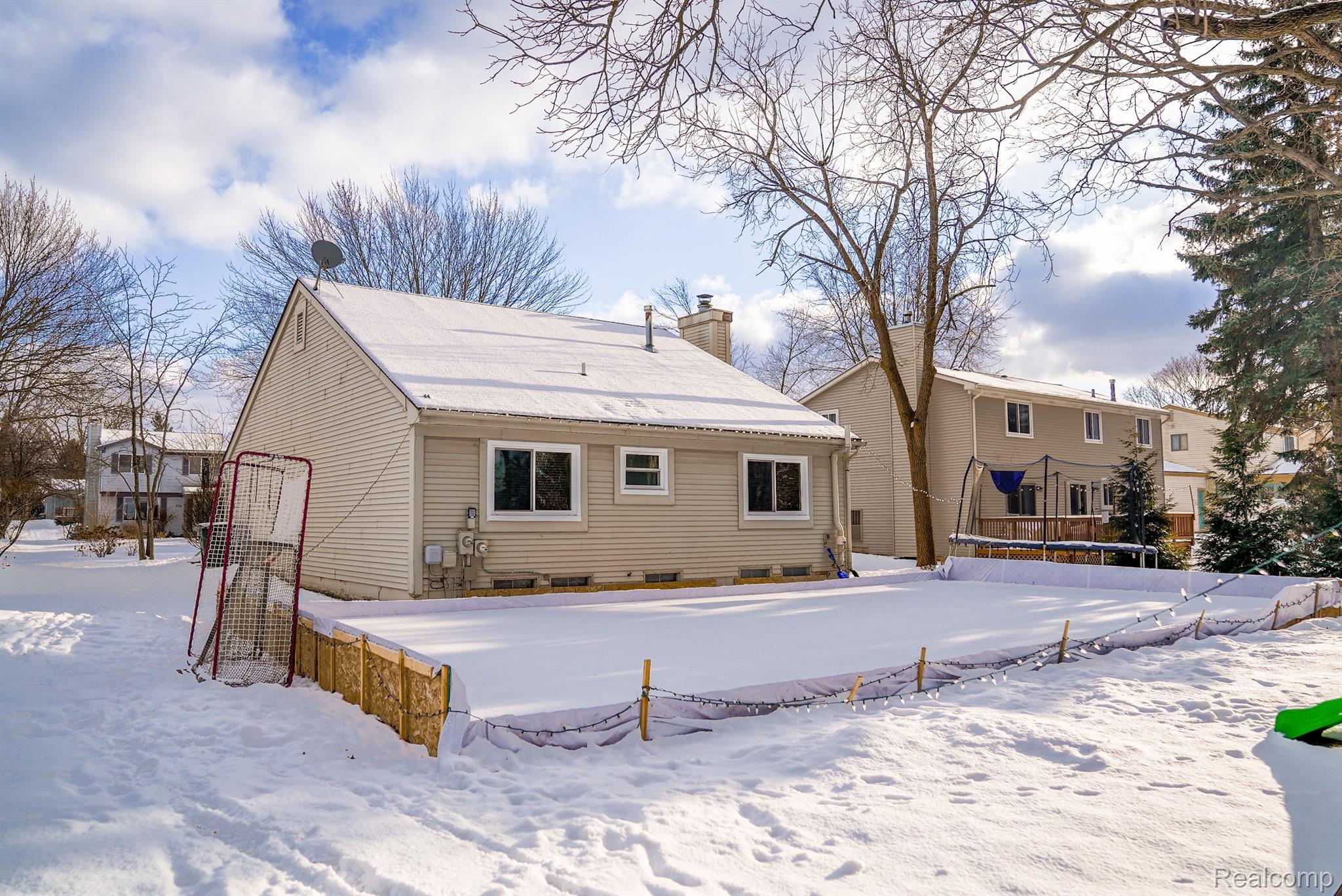 708 Dressler Lane Rochester, MI 48307 - Photo 23 of 24 Gallery Image 23