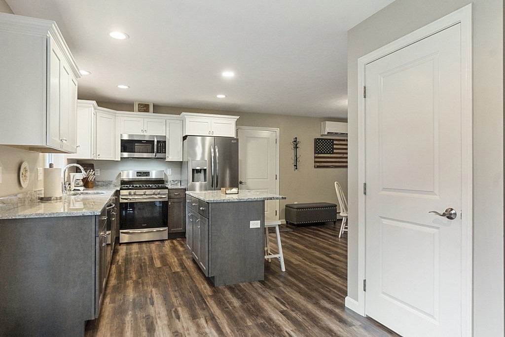 358 Hubbardston Road Templeton, MA 01468 - Photo 4 of 41 Gallery Image 4