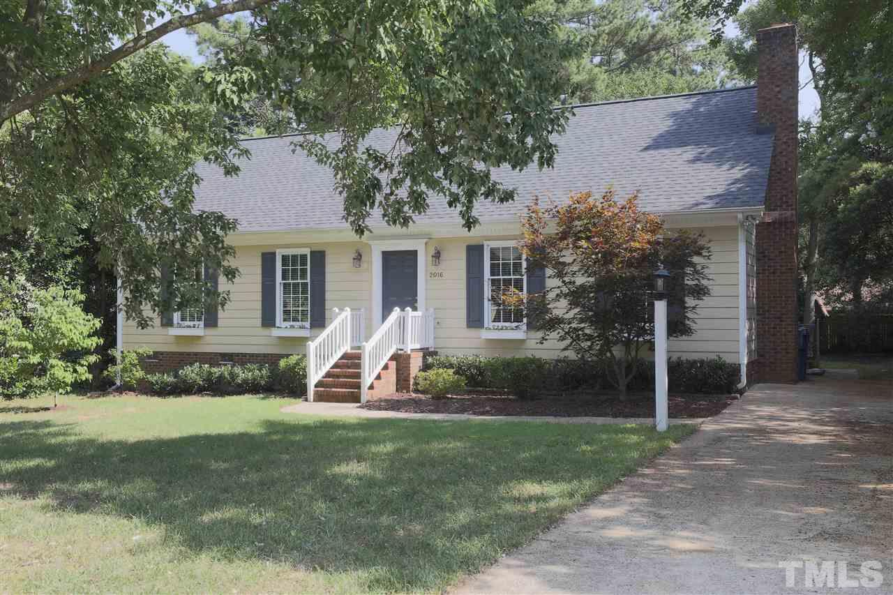 2016 Hunterfield Lane Raleigh, NC 27609 - Photo 3 of 19