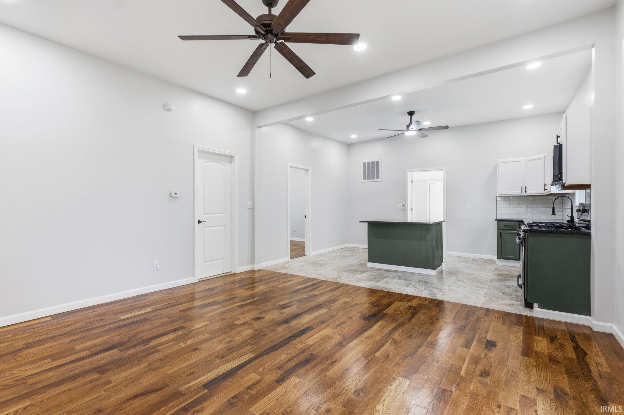 429 Poplar Street Tipton, IN 46072 - Photo 2 of 22