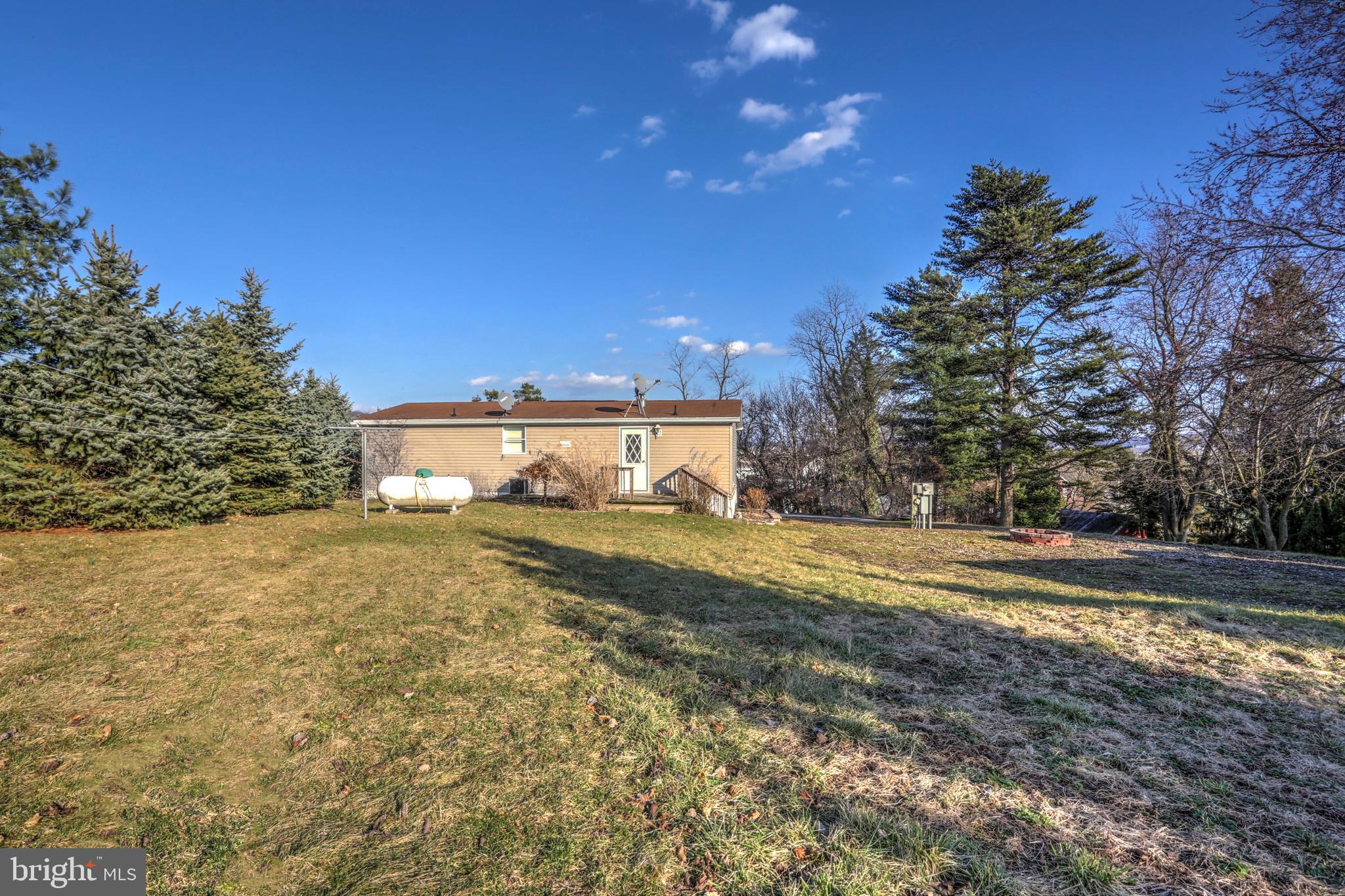 469 Spring Grove Road East Earl, PA 17519 - Photo 18 of 19 Yard