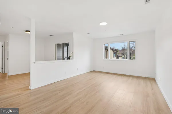 $360,000 | 1304 Sayre Drive, Princeton, NJ 08540