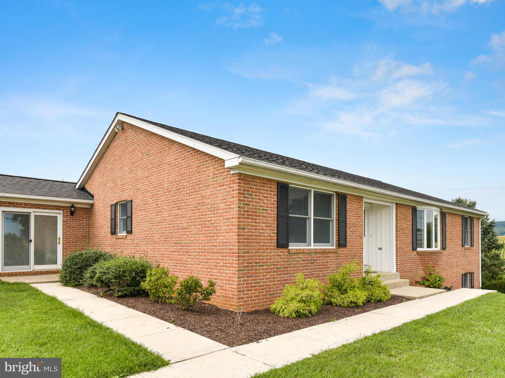 1897 Gapland Road Jefferson, MD 21755 - Photo 2 of 35 Gallery Image 2
