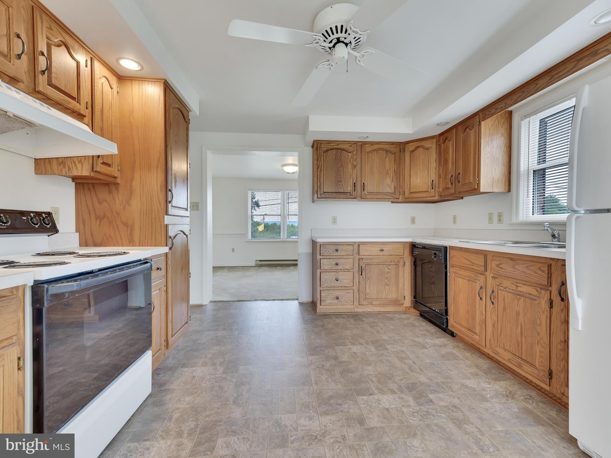 1897 Gapland Road Jefferson, MD 21755 - Photo 8 of 35 KITCHEN