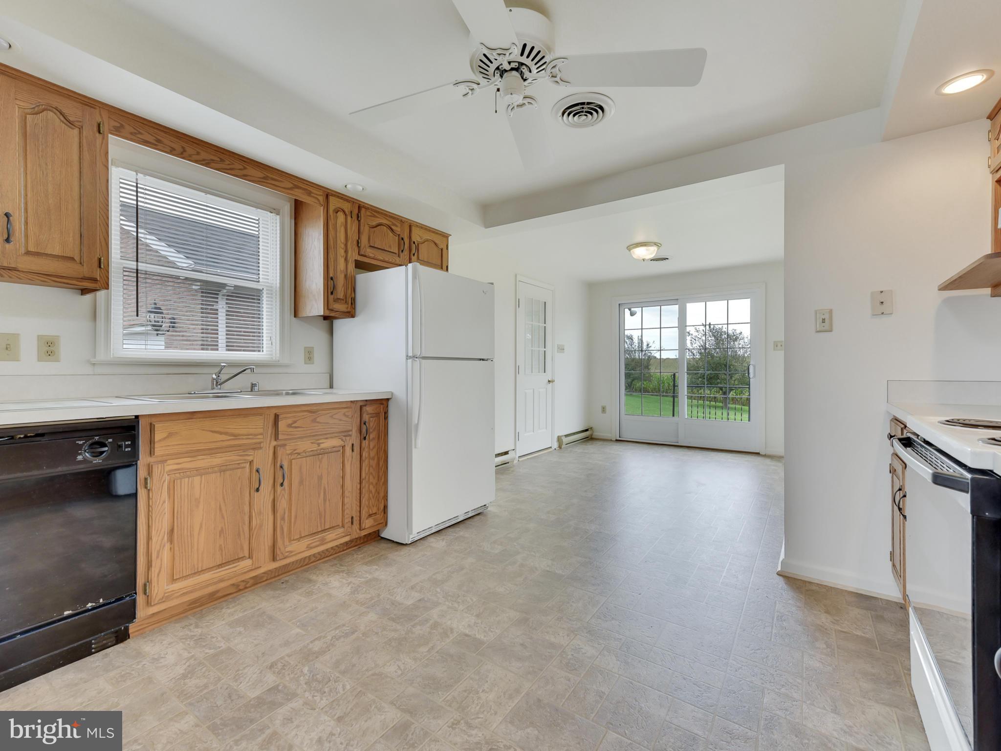 1897 Gapland Road Jefferson, MD 21755 - Photo 10 of 35 KITCHEN