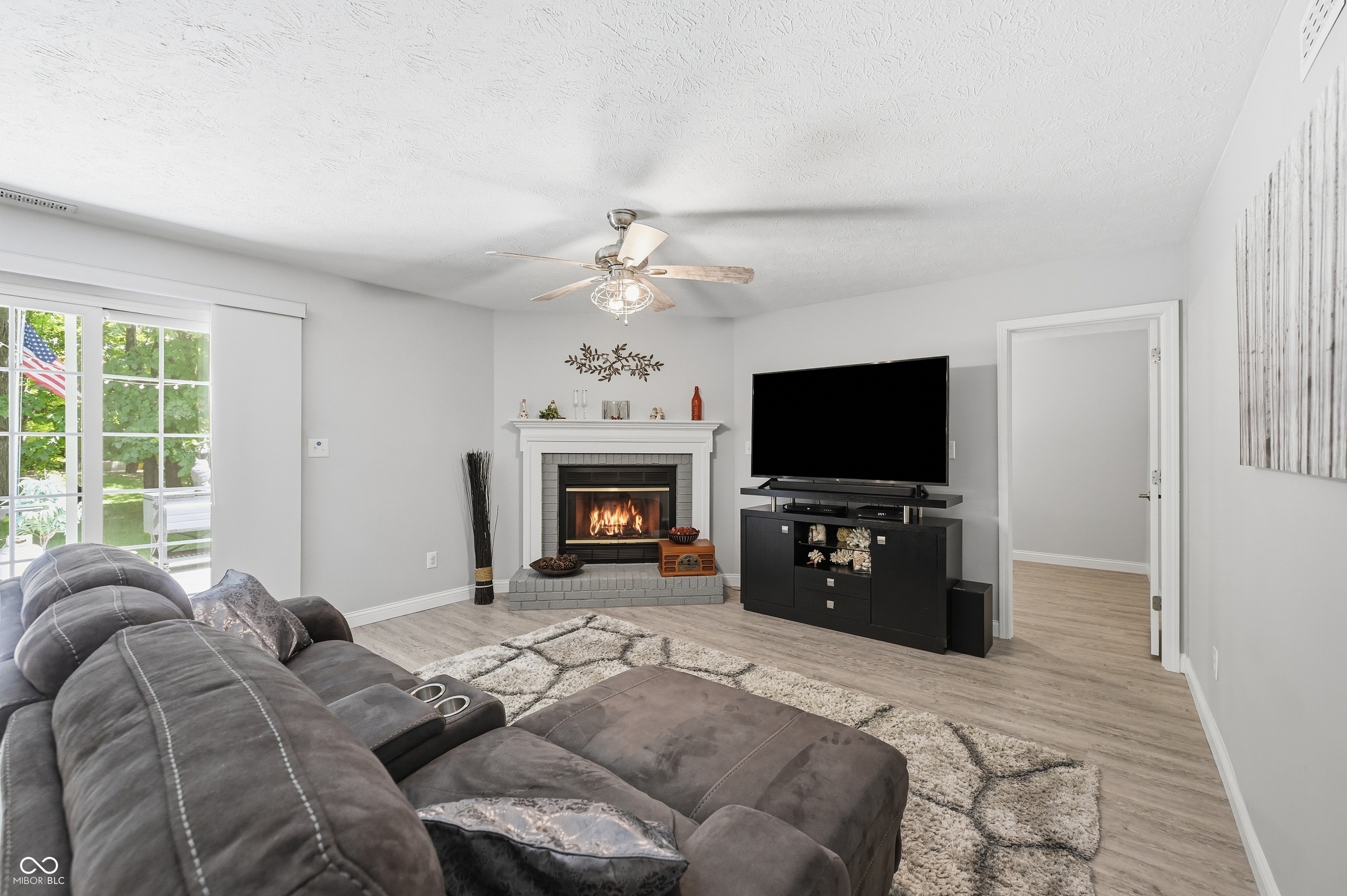 275 Inland Circle Avon, IN 46123 - Photo 10 of 57