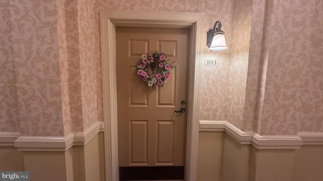 $429,900 | 44465 Chamberlain Terrace, Unit 103, Ashburn, VA 20147