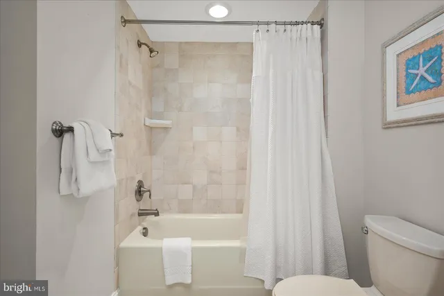 $1,690,000 | 2 15th Street, Unit 505, Ocean City, MD 21842