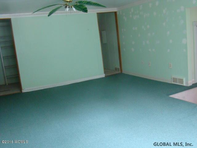 36 Pinello Road Queensbury, NY 12804 - Photo 12 of 27 Photo 12