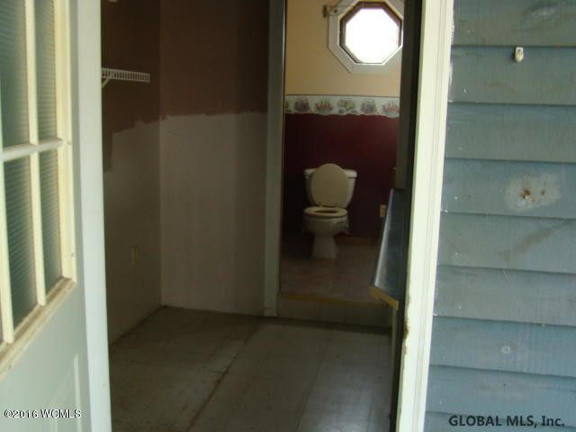 36 Pinello Road Queensbury, NY 12804 - Photo 5 of 27 Photo 5
