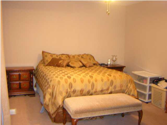 745 Greenfield Road Evansville, IN 47715 - Photo 8 of 12 Gallery Image 8