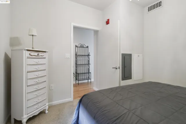 $399,000 | 6466 Hollis Street, Unit 242, Emeryville, CA 94608
