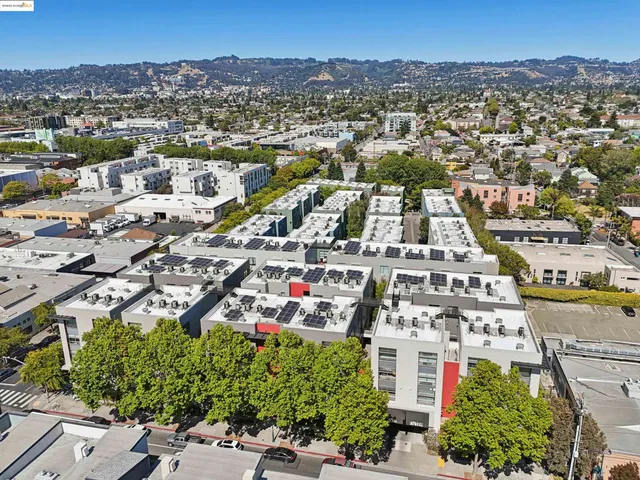 $399,000 | 6466 Hollis Street, Unit 242, Emeryville, CA 94608