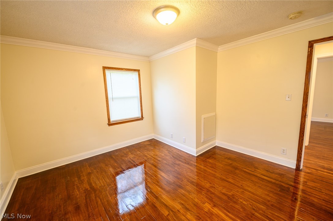 4972 South Sedgewick Road Cleveland, OH 44124 - Photo 16 of 34 Gallery Image 16