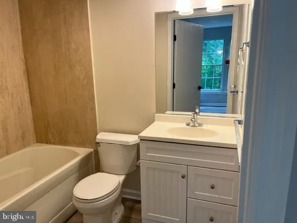 $2,000 | 75 Kenwood Drive, Sicklerville, NJ 08081