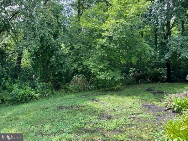 $2,000 | 75 Kenwood Drive, Sicklerville, NJ 08081