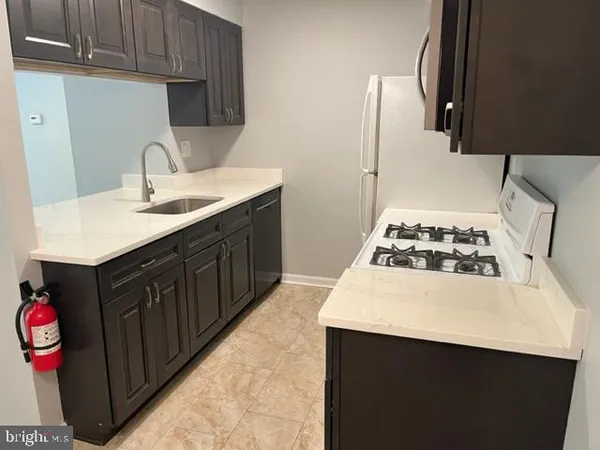 $2,000 | 75 Kenwood Drive, Sicklerville, NJ 08081