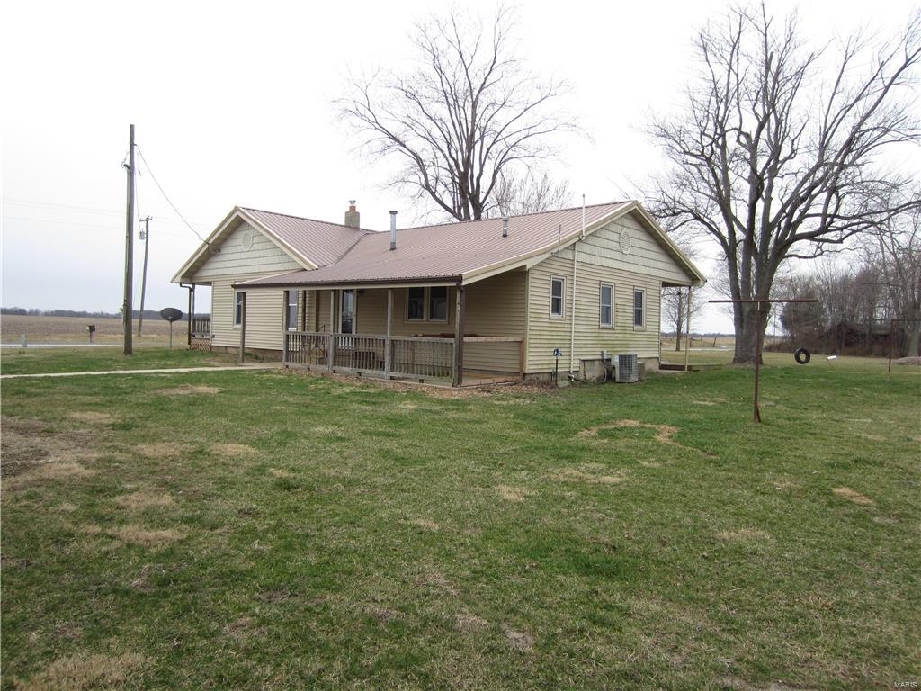 3 Rr Road Eldred, IL 62027 - Photo 2 of 47