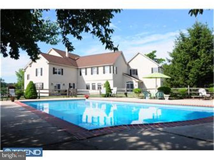 751 Upper Mainland Road Harleysville, PA 19438 - Photo 2 of 12 Exterior Back