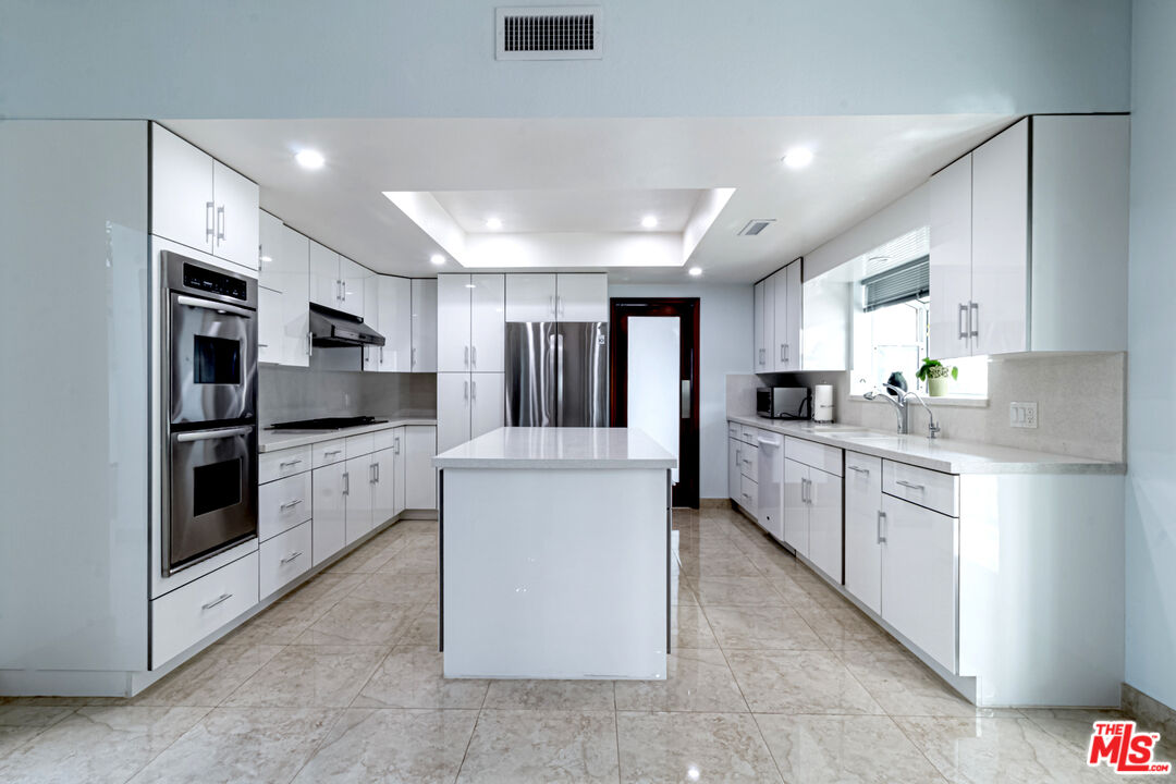 2136 Rimcrest Drive Glendale, CA 91207 - Photo 24 of 50