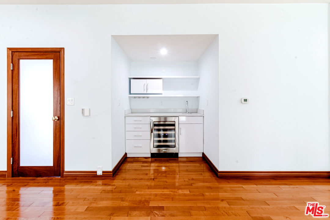 2136 Rimcrest Drive Glendale, CA 91207 - Photo 27 of 50