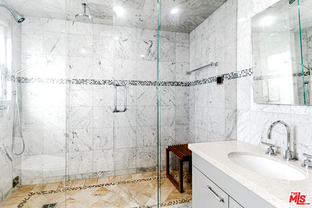 2136 Rimcrest Drive Glendale, CA 91207 - Photo 31 of 50