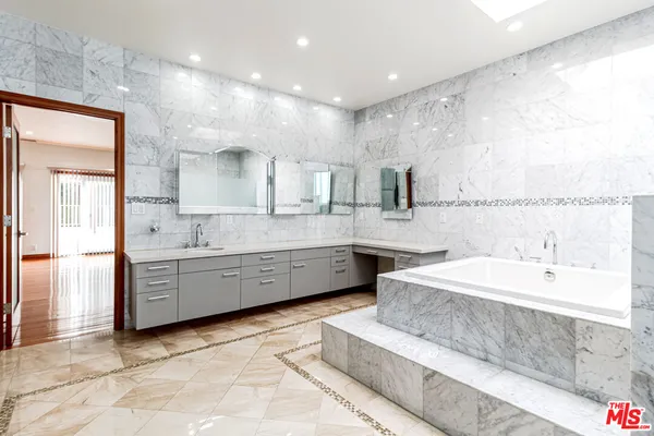 $10,500 | 2136 Rimcrest Drive, Glendale, CA 91207