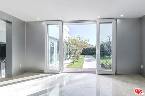 $10,500 | 2136 Rimcrest Drive, Glendale, CA 91207