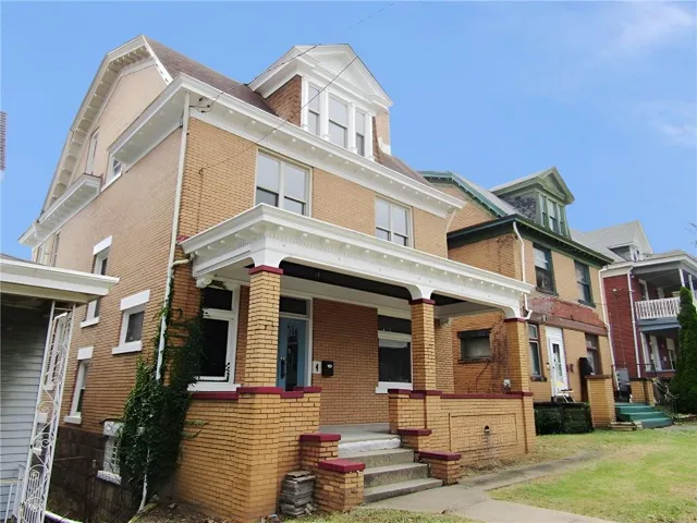 $122,900 | 119 Margaret Street, Pittsburgh, PA 15210