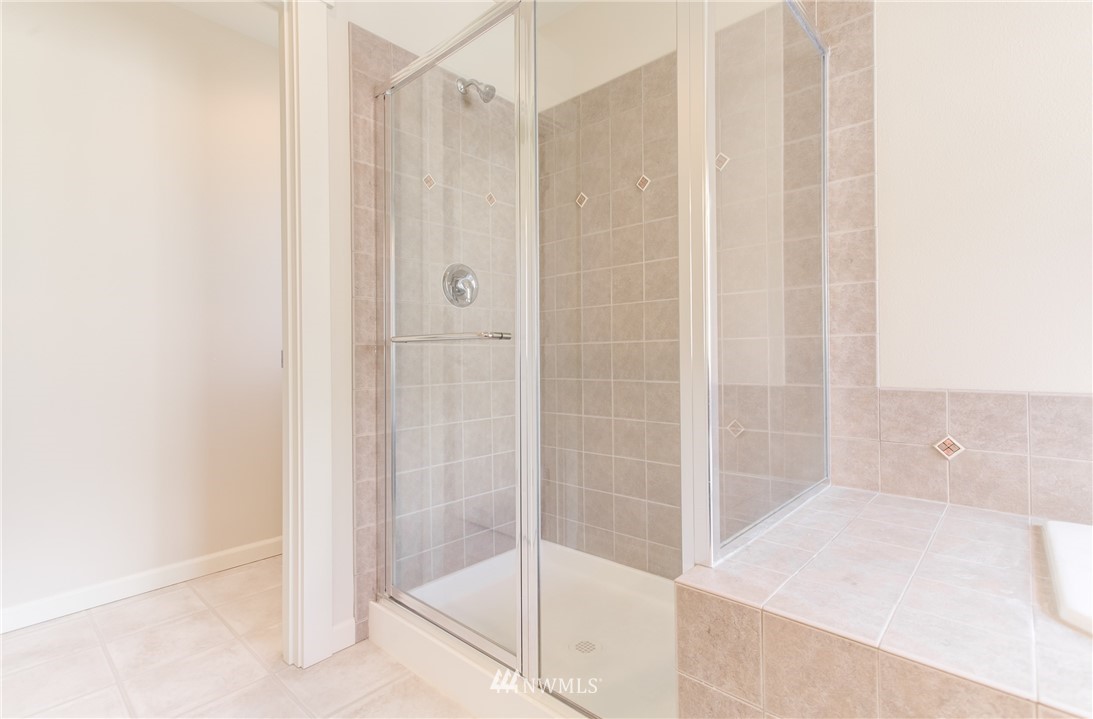 22621 43rd Drive Southeast Bothell, WA 98021 - Photo 20 of 32