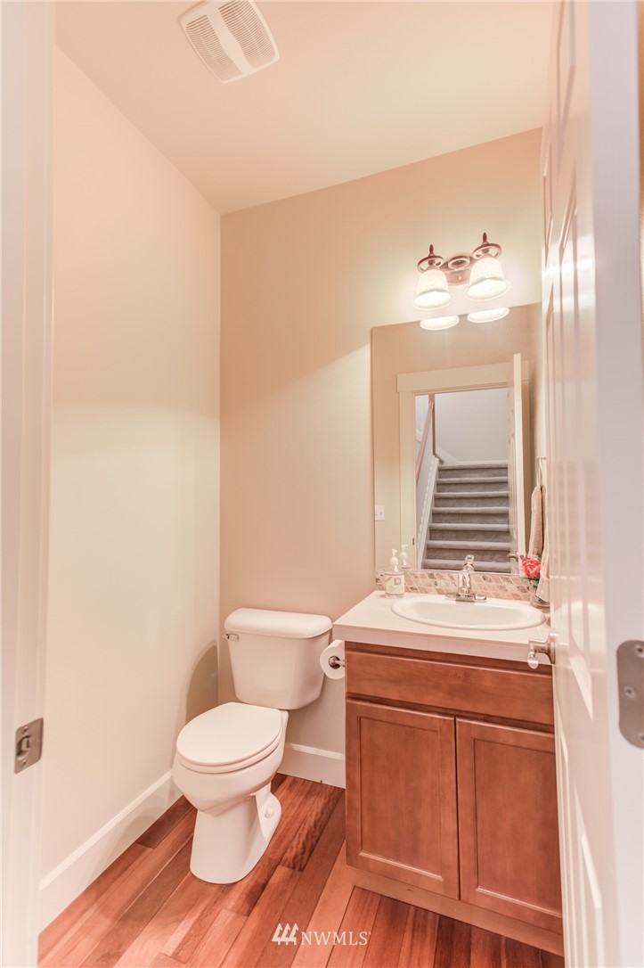 22621 43rd Drive Southeast Bothell, WA 98021 - Photo 8 of 32