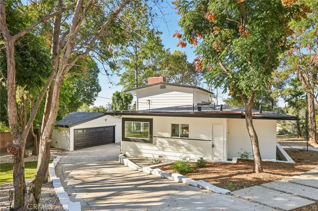 $1,299,000 | 700 Norumbega Drive, Monrovia, CA 91016