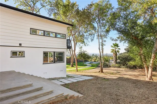 $1,299,000 | 700 Norumbega Drive, Monrovia, CA 91016