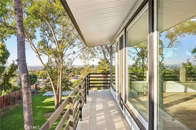 $1,299,000 | 700 Norumbega Drive, Monrovia, CA 91016