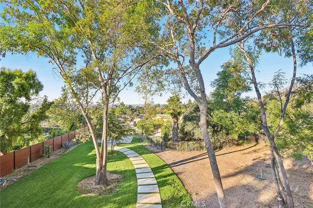 $1,299,000 | 700 Norumbega Drive, Monrovia, CA 91016