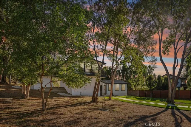 $1,299,000 | 700 Norumbega Drive, Monrovia, CA 91016