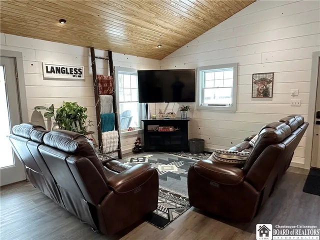 $220,000 | 6678 Erwin Road, Cherry Creek, NY 14723