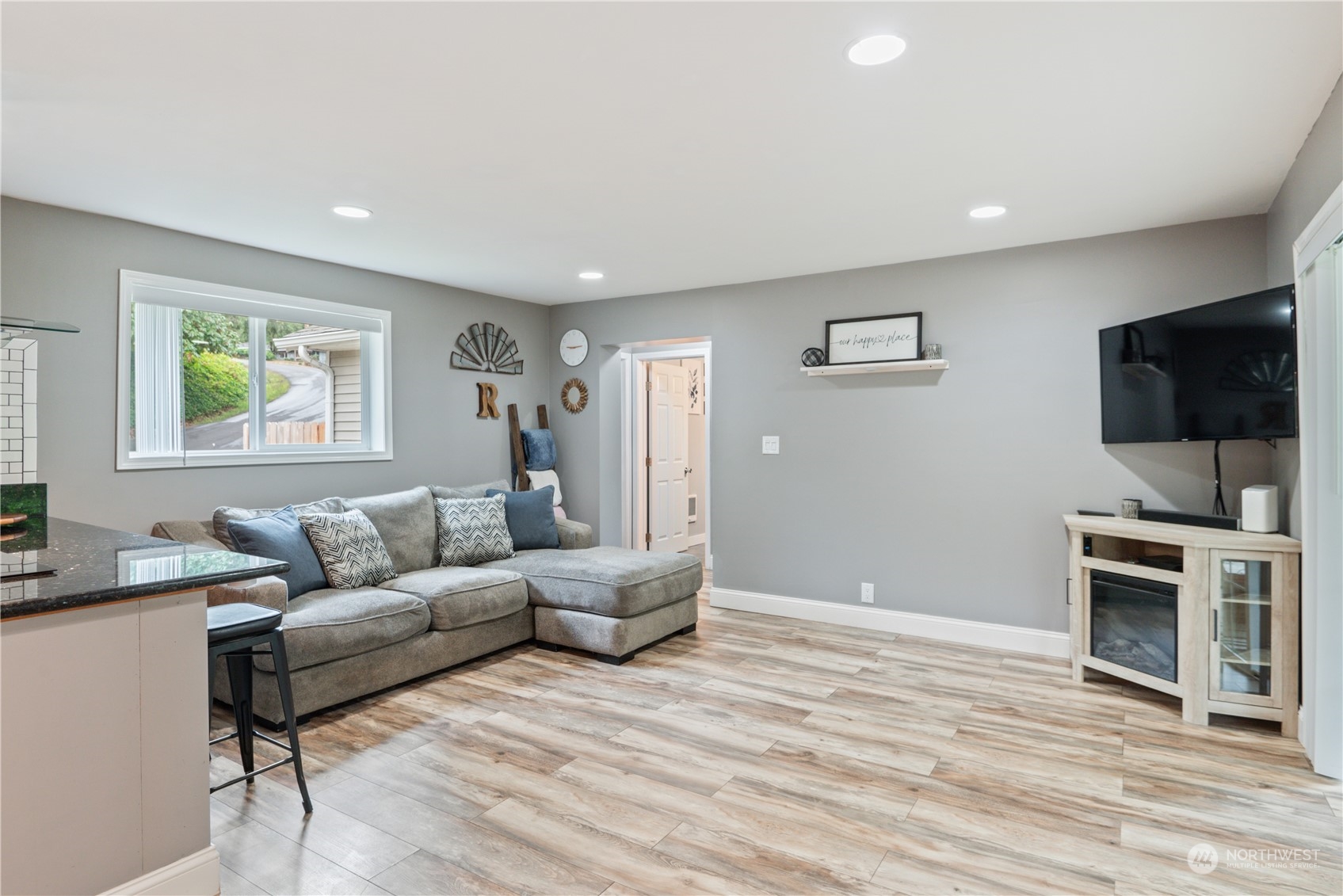 3639 Sunset Way Longview, WA 98632 - Photo 5 of 26 Gallery Image 5