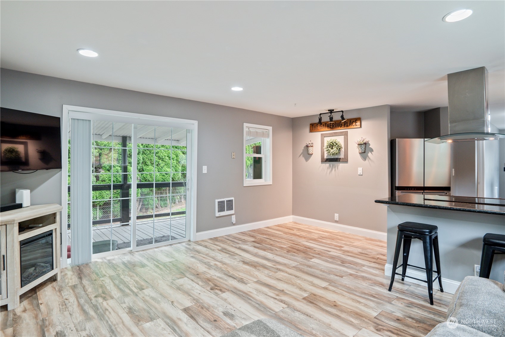 3639 Sunset Way Longview, WA 98632 - Photo 8 of 26 Gallery Image 8