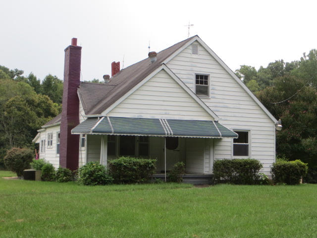 8596 Dickerson Mill Road Moneta, VA 24121 - Photo 3 of 17 2014-09-11_18